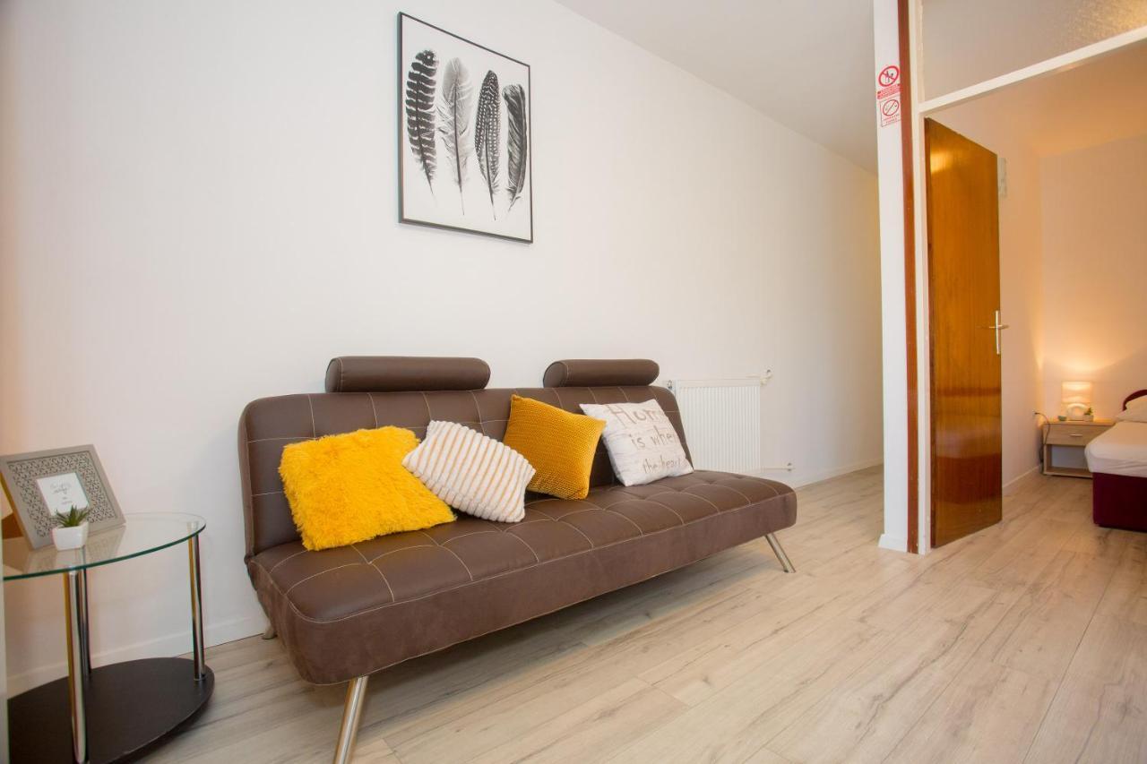 Apartments Buba Split Eksteriør billede